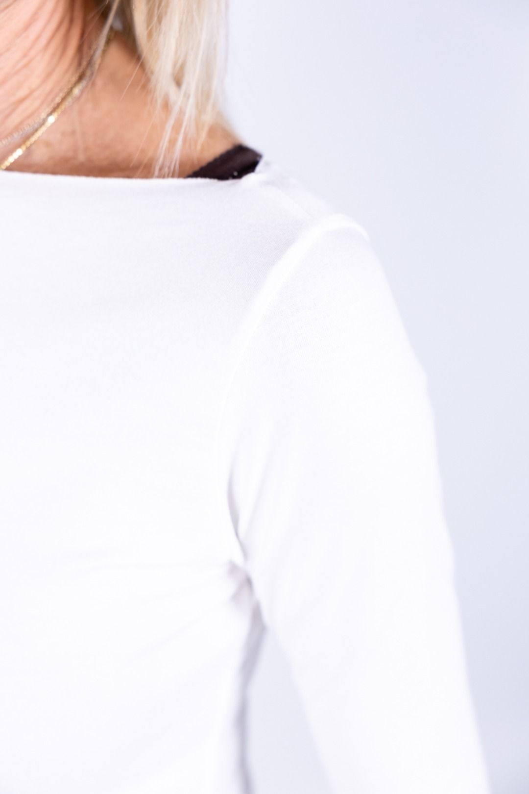 Susy Mix - T-shirt barchetta taglio vivo