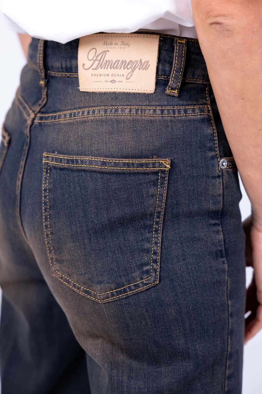 A & V Trade - Jeans Vania
