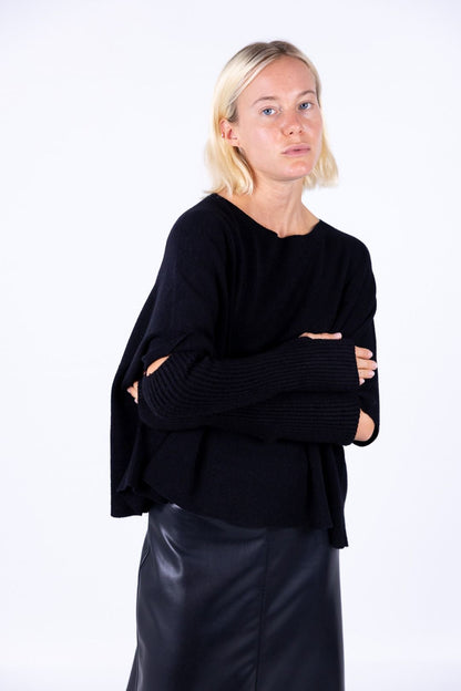 Arvs - Maglia scatoletta con manicotto