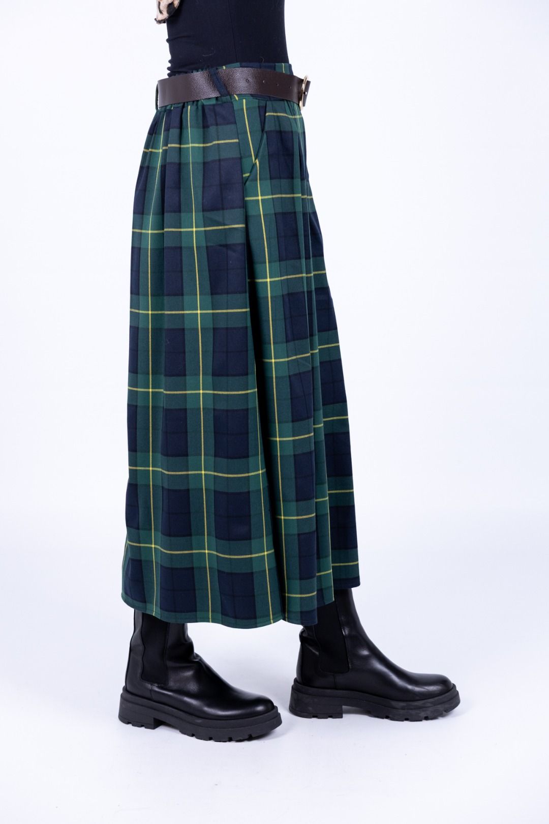 Novepunto.Uno - Gonna tartan