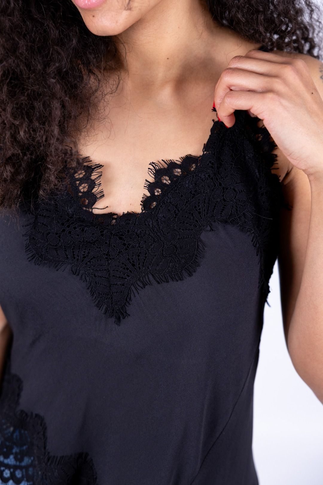 Tensione In - Top pizzo