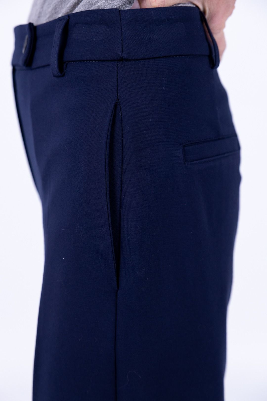 Tensione in - Pantalone ampio punto Milano