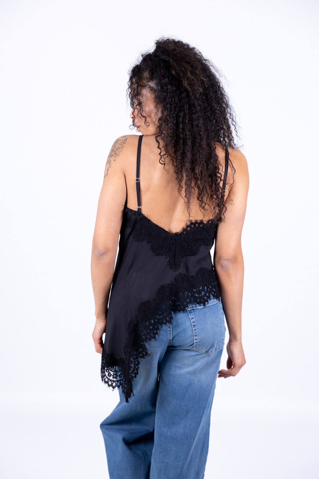 Tensione In - Top pizzo