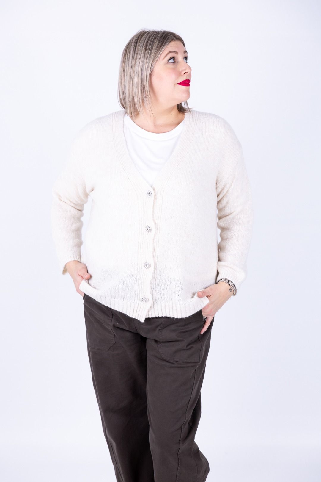 Susy Star - Cardigan con bottone gioiello